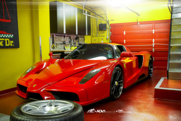 Red Ferrari Enzo – ADV5.2 Track Spec Superlight Forged wheels