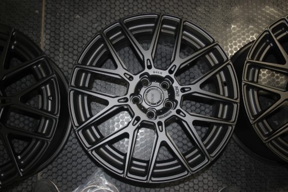 Audi RS4 – ADV8 M.V2 CS Series Wheels – Matte Black
