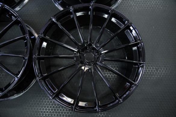 ADV15 M.V1 SL Series Wheels in Gloss Black – Rolls Royce Ghost