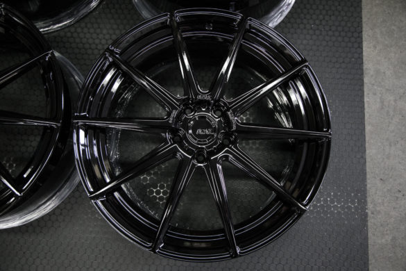 ADV10 M.V2 SL Series Wheels – Porsche Panamera – Gloss Black