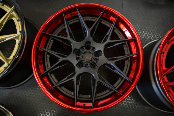 Porsche 911 Turbo S – ADV7 Track Spec Advanced Wheels – Matte Black x Polished Red